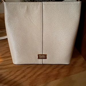 Frances Valentine Crossbody Purse 👛 (New without tag) Never Used! Oyster White.